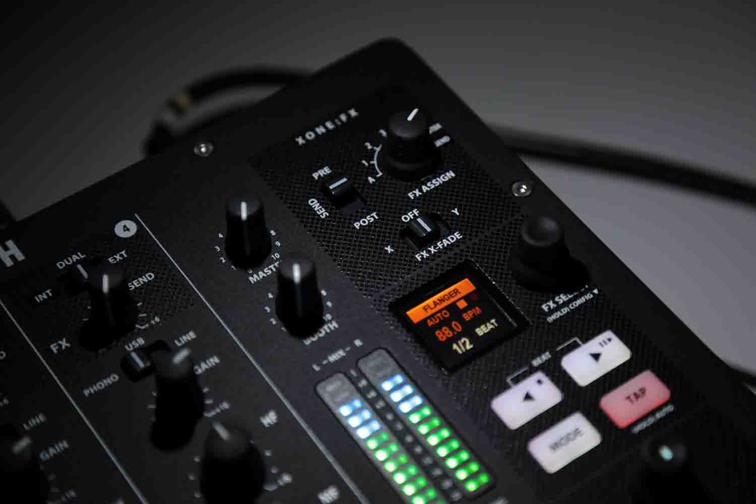 Allen & Heath XONE:PX5, 4+1 DJ Performance Mixer - Hollywood DJ