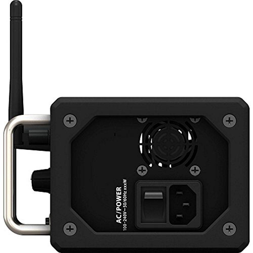 Behringer X AIR XR12 12-Input Digital Mixer - Hollywood DJ