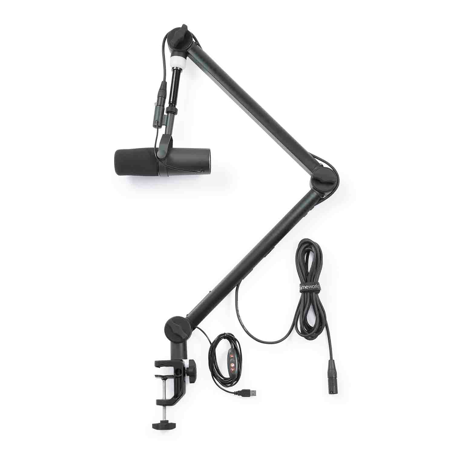 B-Stock: Gator Frameworks GFWMICBCBM4000 Professional Broadcast Boom Mic Stand with Led Light Gator Cases