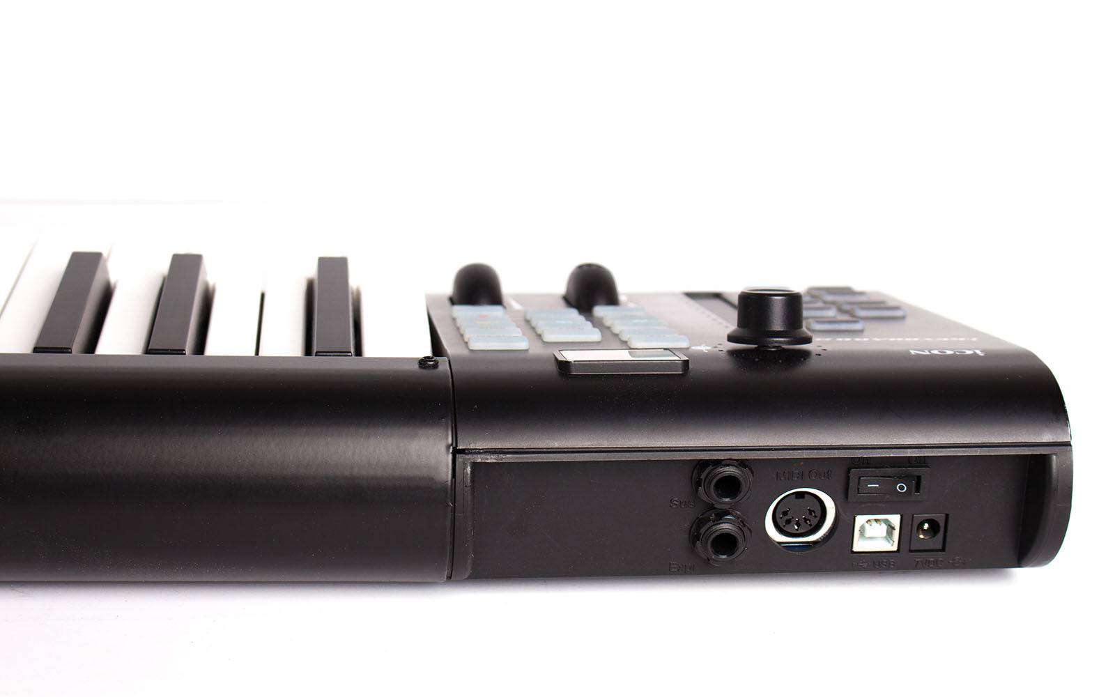Icon Pro Audio IKEYBOARD6X with 61-Key MIDI DAW Controller - Hollywood DJ