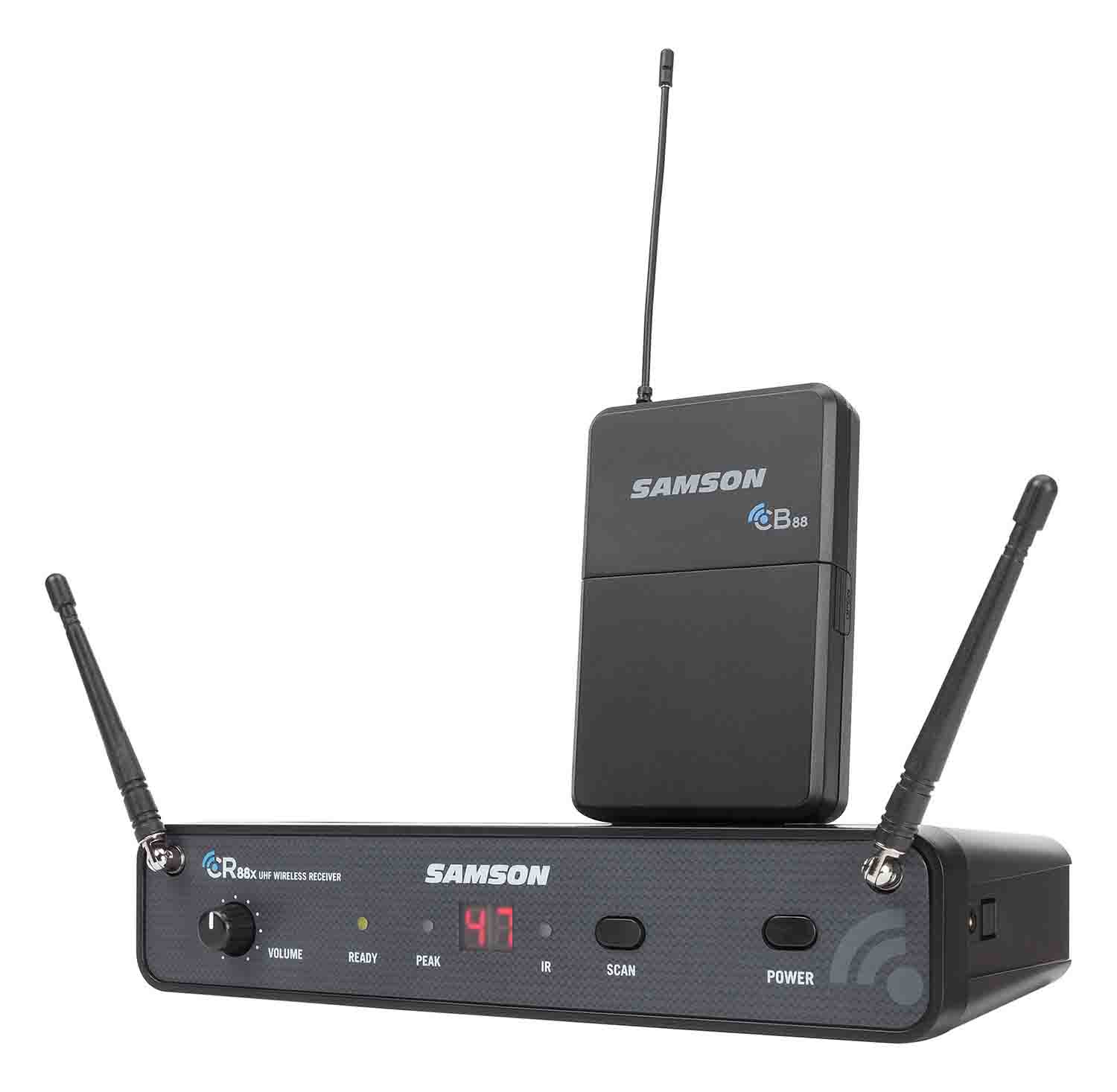 Samson SWC88XBCS-D Concert 88x UHF Wireless System with SE10 Ear Set Microphone - Hollywood DJ