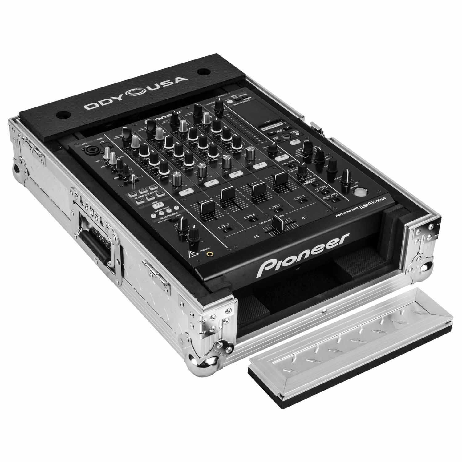 Odyssey FZ12MIXXDDIA, Universal Format 12 Inches Silver Diamond Plated DJ Mixer Case - Hollywood DJ