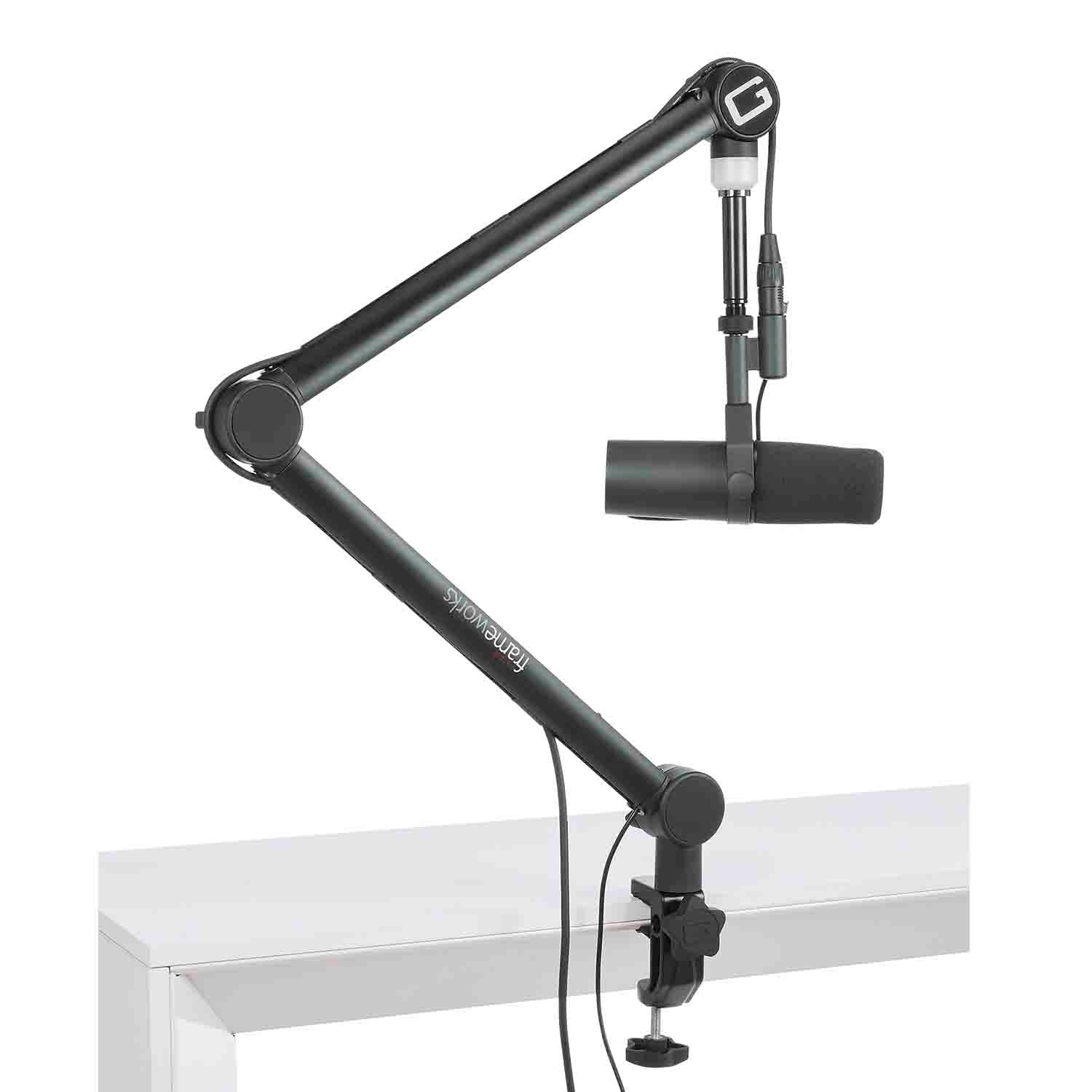 B-Stock: Gator Frameworks GFWMICBCBM4000 Professional Broadcast Boom Mic Stand with Led Light Gator Cases