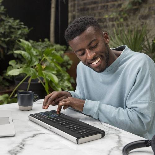 ROLI ROL001833 Songmaker Kit Midi Controller - Hollywood DJ