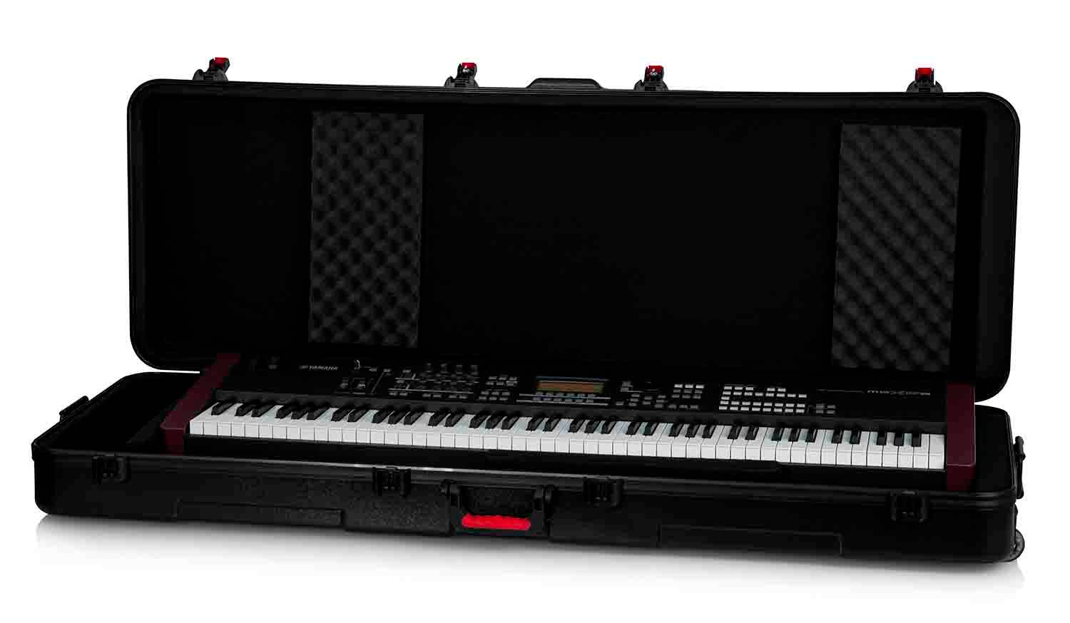 Gator Cases GTSA-KEY88 Keyboard Case for 88-note Keyboards with Wheels - Hollywood DJ