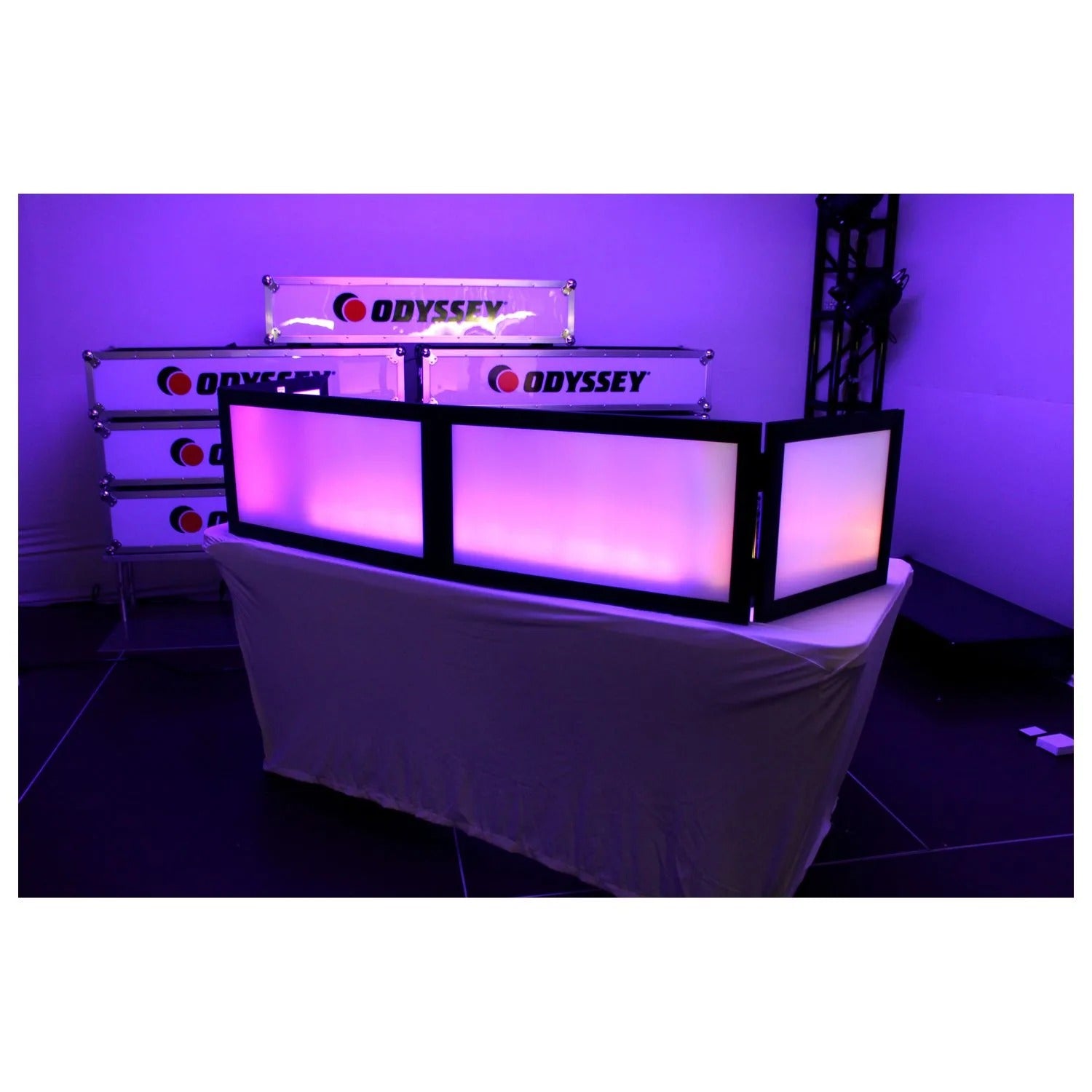 B-Stock: Odyssey SWFTT5816B, 58 X 16 Inches White Pro DJ Facade With Black Frame - Hollywood DJ