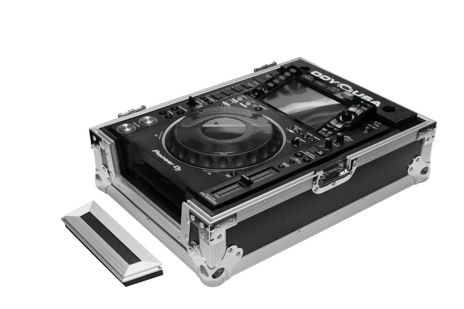 Open Box: Odyssey FZCDJ Universal Large Format Media Player Flight Case - Hollywood DJ