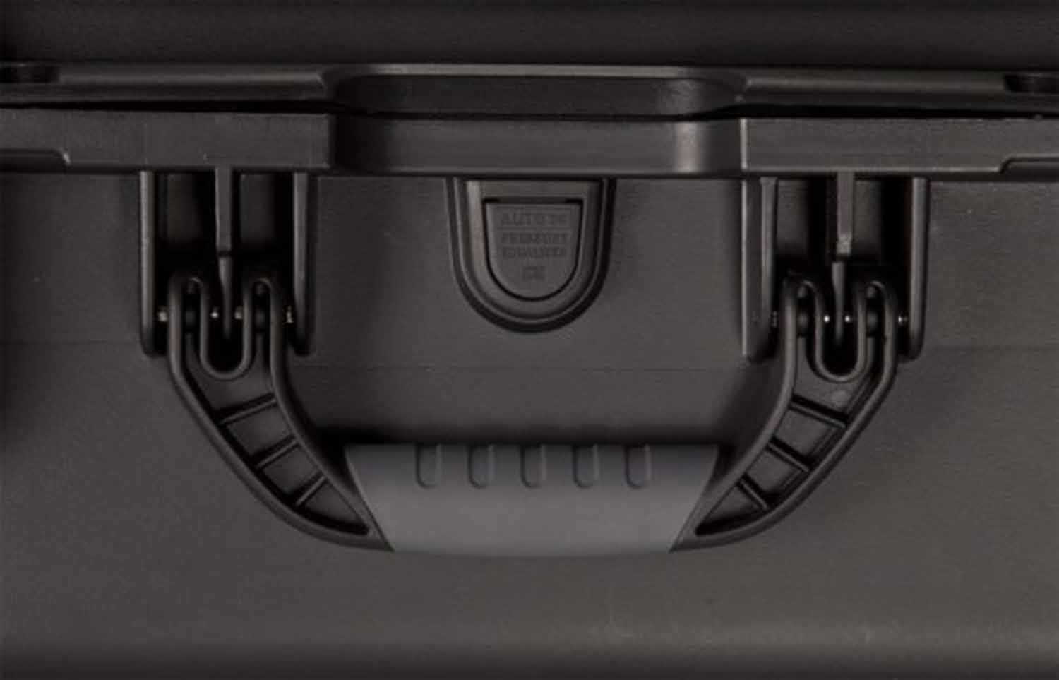 Gator Cases GU-1510-06-WPNF Waterproof Injection Molded DJ Case - 15″ x 10.5″ x 6.2″ - Hollywood DJ