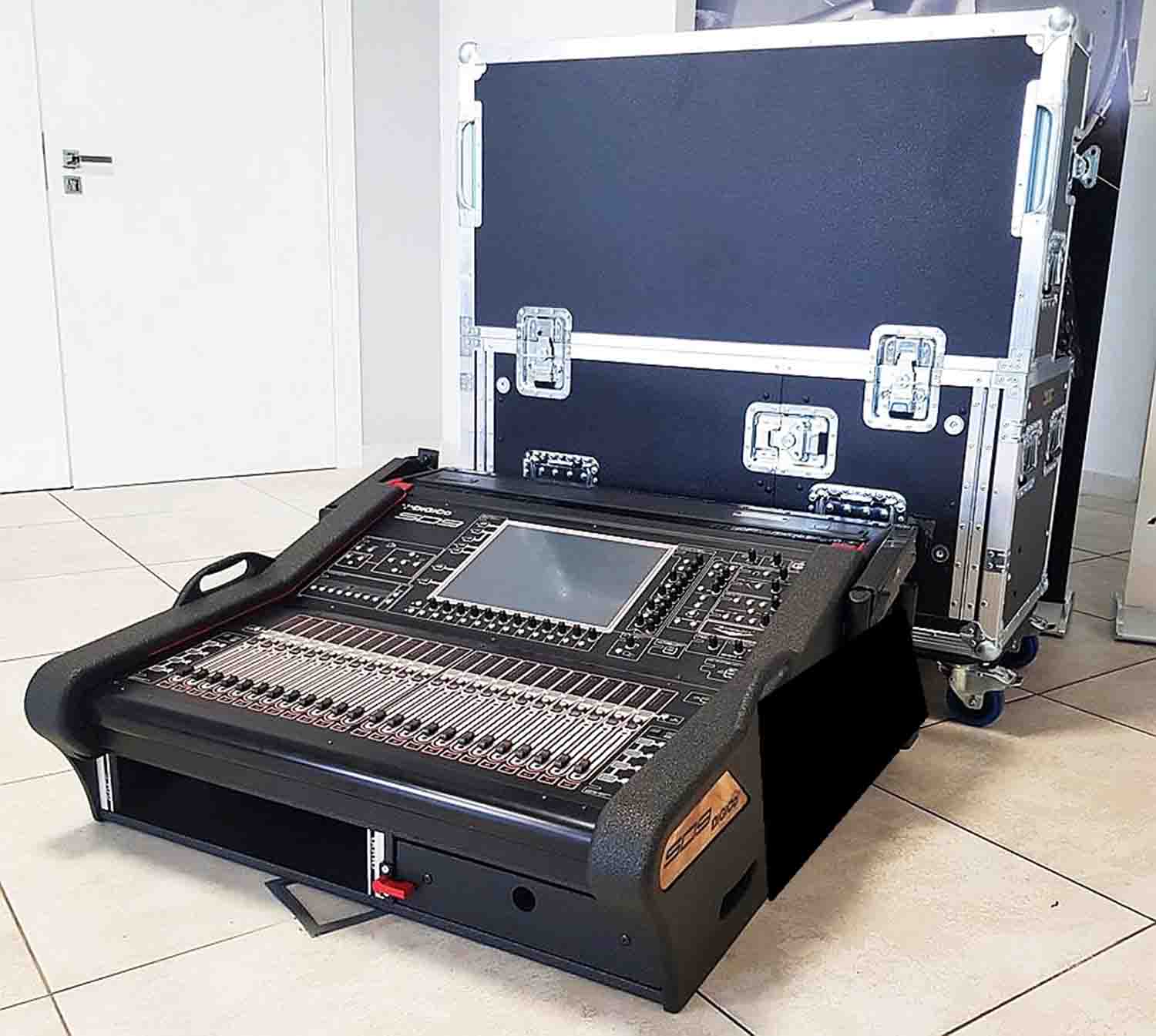 ProX XZF-DIG-SD9 D 2U Hydraulic Lift DJ Case for Digico SD9 Digital Mixing Console - Hollywood DJ