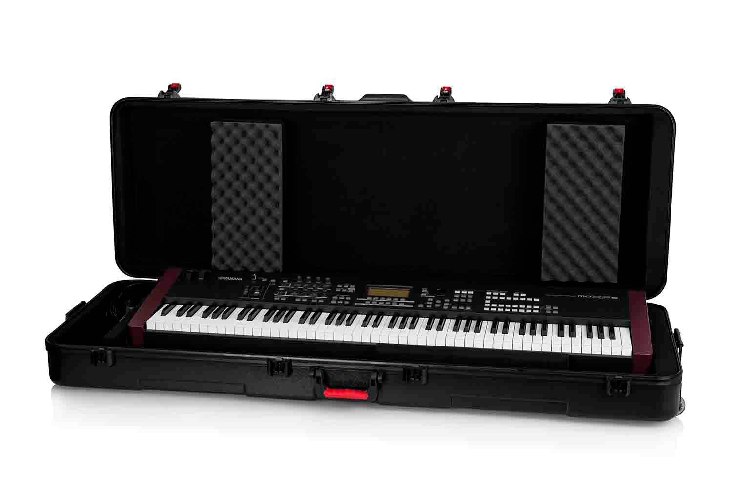 Gator Cases GTSA-KEY88D Keyboard Case for Extra Deep 88-note Keyboards with Wheels - Hollywood DJ