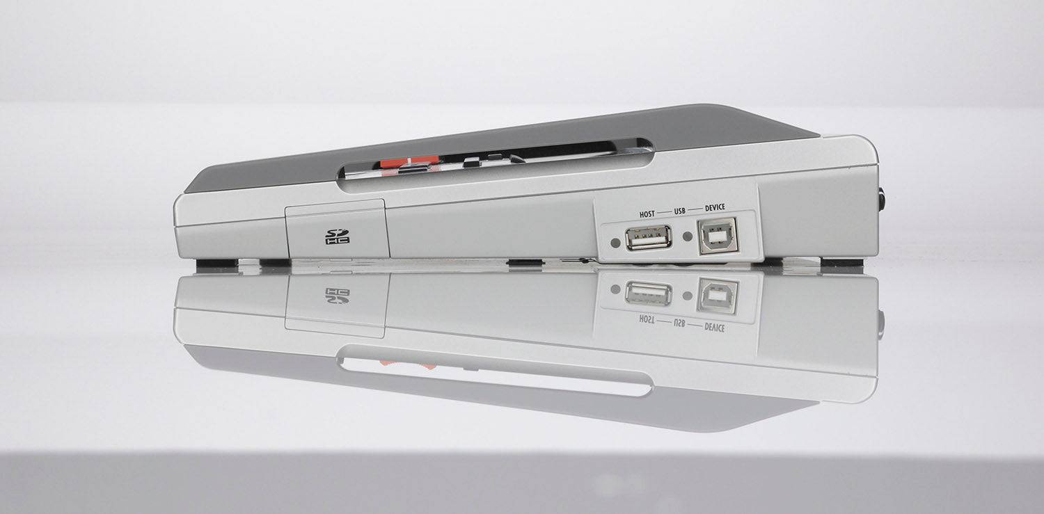 Zoom R-24 MultiTrack Recorder With 8-Track Simultaneous Recording - Hollywood DJ