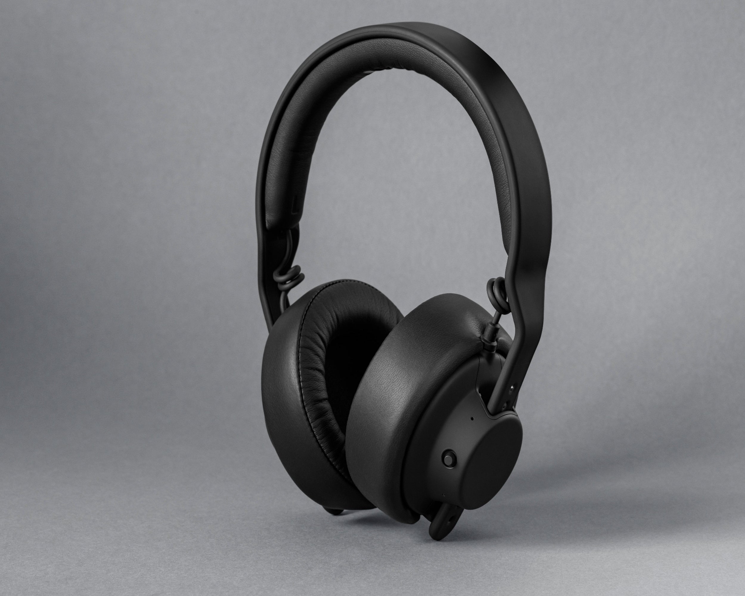 AIAIAI TMA-2 Move Wireless Headphones with Bluetooth 5.0 - Hollywood DJ