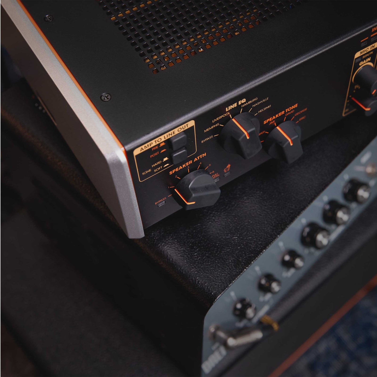 Palmer PSUPSOAK, Analog Dynamic Tube Amp Hub by Palmer