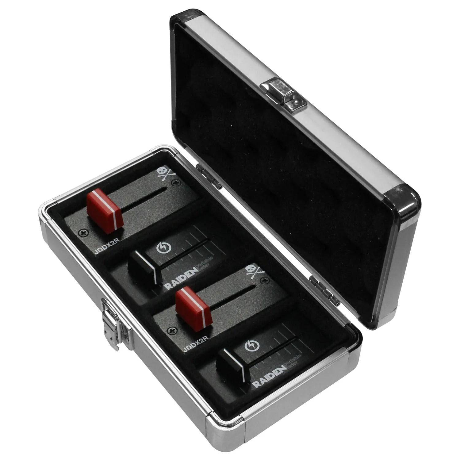 Odyssey KU4PFSD, KROM Series Silver Diamond 7.72″ x 3″ x 1.5″ Interior Compact Utility Accessory Case - Hollywood DJ