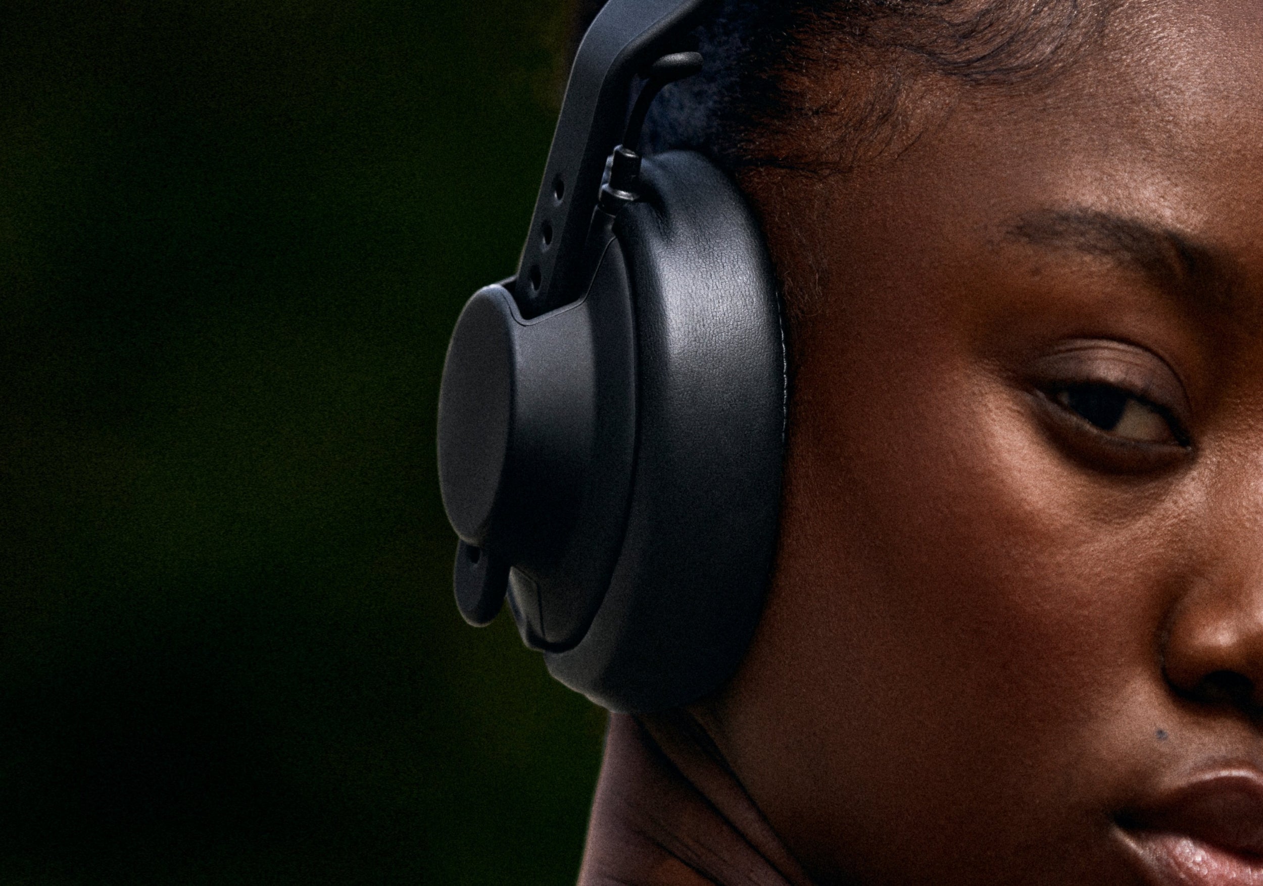 AIAIAI TMA-2 Move Wireless Headphones with Bluetooth 5.0 - Hollywood DJ